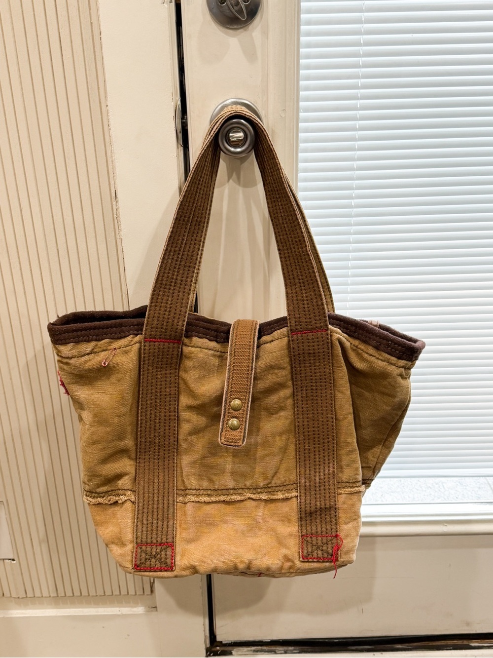 Vntg GAP PRODUCT RED Utility Canvas Tote Bag Y2K Distressed Khaki Cargo Workwear